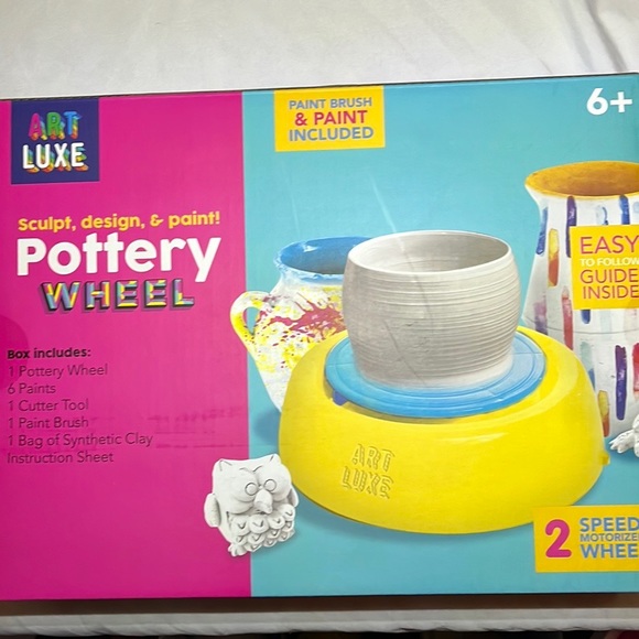 Pottery Wheel. - Picture 2 of 2